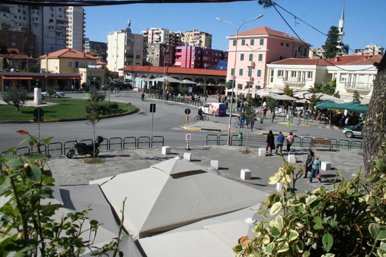 Jolly City Center Hotel Tirana Exterior photo